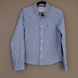 ABERCROMBIE & FITCH MEN'S BLUE AND WHITE STRIPED BUTTON DOWN SHIRT SIZE SMALL